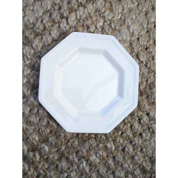 6 Heritage White Bread & Butter Plates, Johnson Bros England, Octagonal EUC!! - Picture 6 of 10